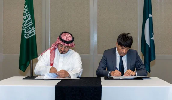 Pakistan Football Federation signs agreement