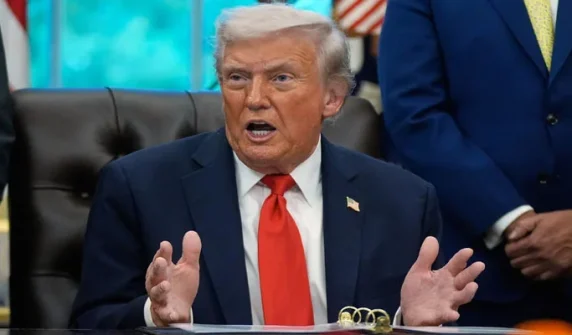Donald Trump announces