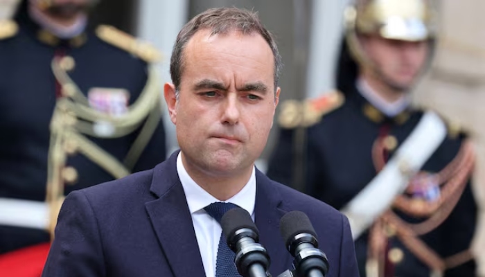 French Prime Minister resigns after 26 days in office