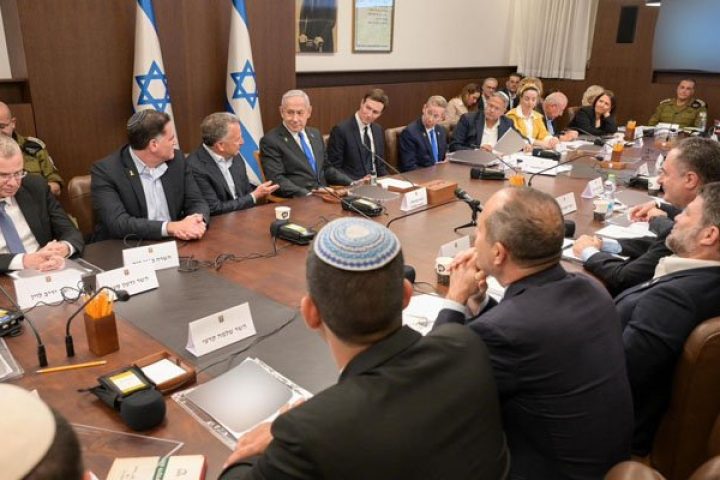 Israeli cabinet approves Gaza ceasefire