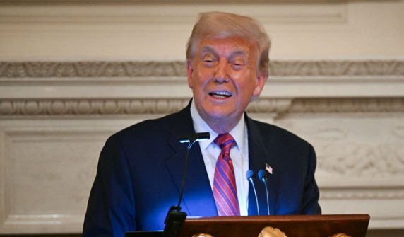 Trump again mentions the downing of 7 planes in the India-Pakistan war