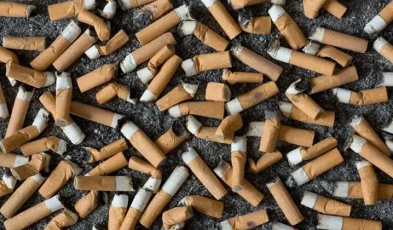 Smoking has increased to an alarming level in Pakistan,