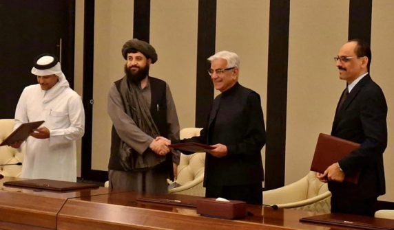 Pakistan and Afghanistan will respect each other's territory