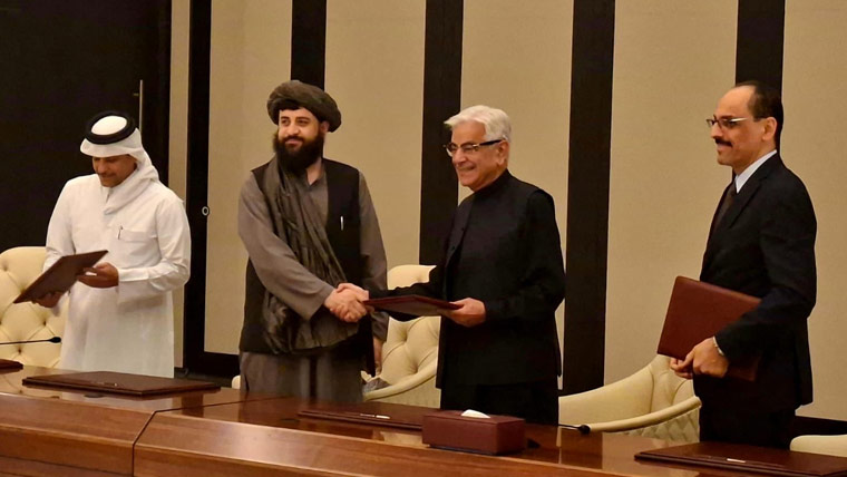 Pakistan and Afghanistan will respect each other's territory