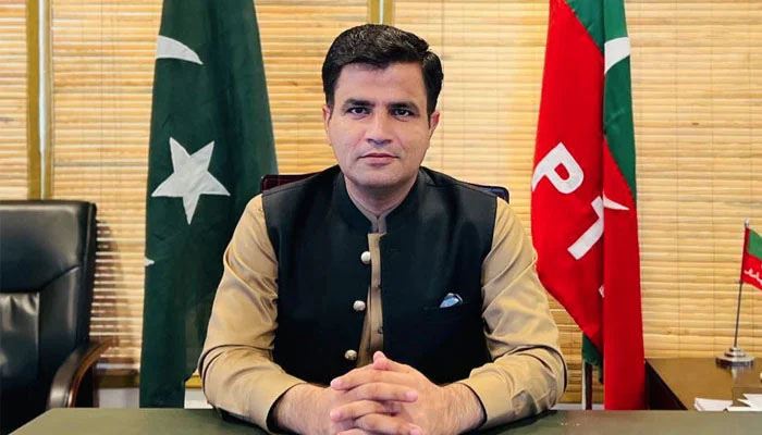 Governor has no authority to object or reject resignation