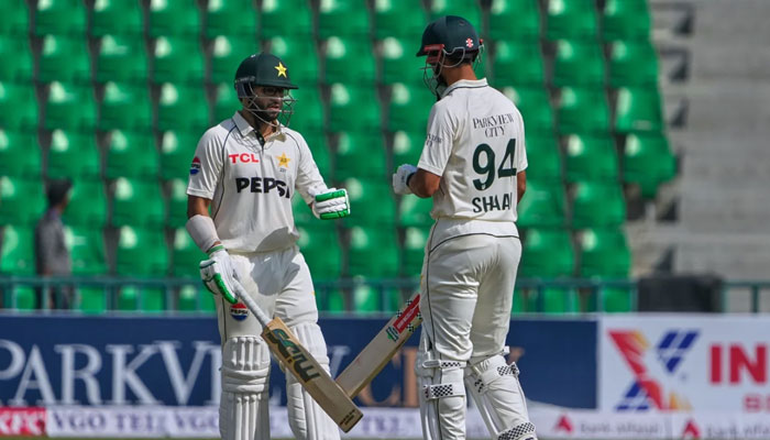 Pakistan bats responsibly in first innings against South Africa