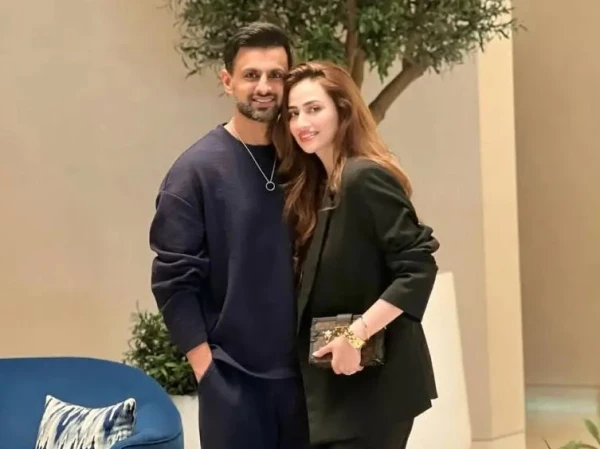Rumors of Shoaib Malik and Sana Javed's separation