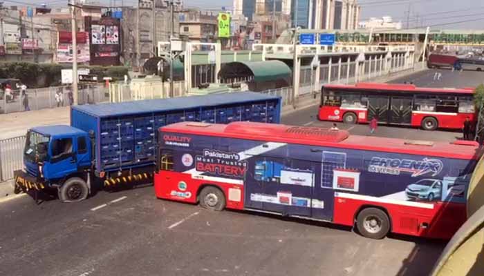 Severe difficulties due to closure of inner city