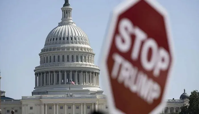 Shutdown begins once again in America