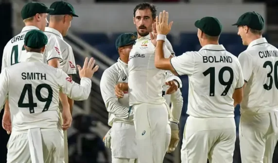 Two Australian fast bowlers suffer injuries