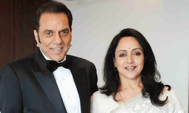 Dharmendra and Hema Malini converted to Islam before marriage