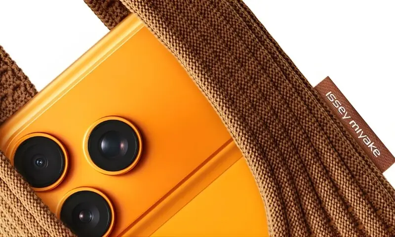 Apple introduces Rs 65,000 'pocket' for iPhone