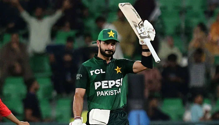first Pakistani batsman to hit 100 sixes