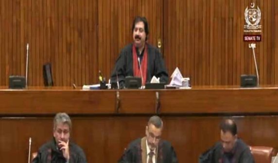 Senate session continues on the issue of approving the 27th Amendment