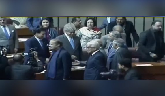 Nawaz Sharif arrives in the House