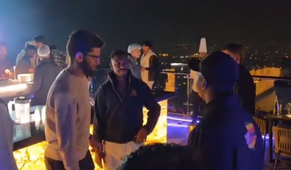 Shaheen Afridi hosts dinner in honor of Sri Lanka and Zimbabwe teams