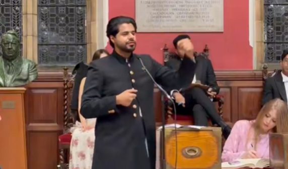 Pakistani students win India-Pakistan debate at Oxford University