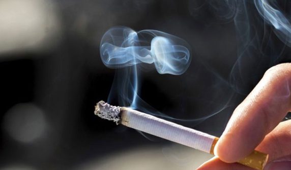Maldives bans smoking for people born after 2006