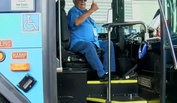 The world's oldest bus driver