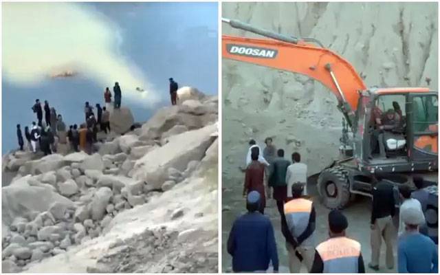 6 vehicles buried in landslide,