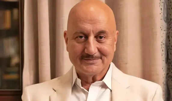 Anupam Kher reveals he laughed for 8 hours