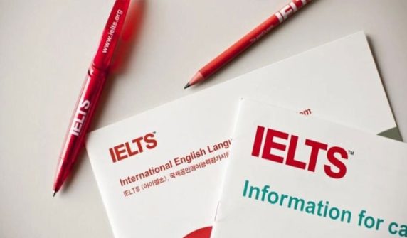 Thousands of immigrants granted visas despite failing English test