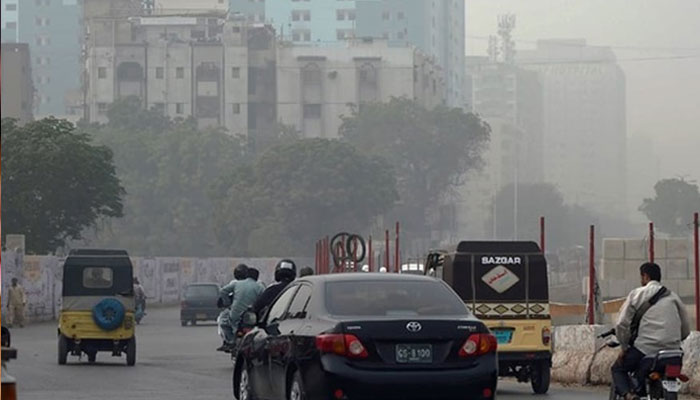 Karachi recorded the hottest day of winter yesterday,