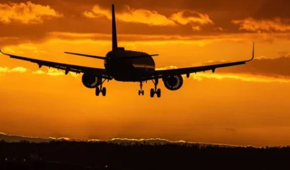 Pakistan extends airspace closure for India by another month
