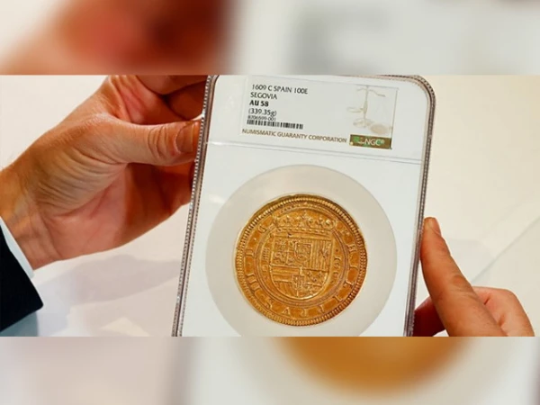 Four-century-old Spanish coin breaks European record at auction