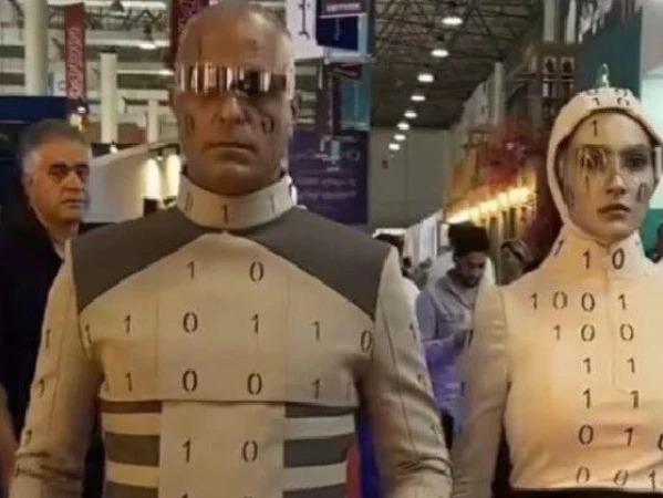 Humanoid robots turned out to be real humans