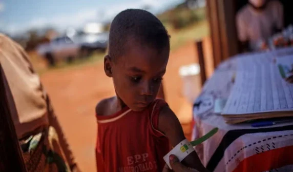 Alarming revelation about children living in extreme heat!