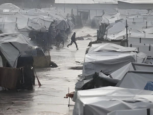 Cold wreaks havoc in Gaza, increasing risk of child deaths