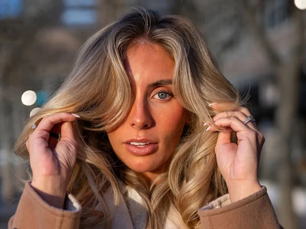 Porn actress arrested and deported in Indonesia
