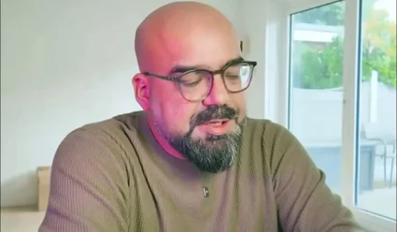 Social media influencer Junaid Akram's father passes away