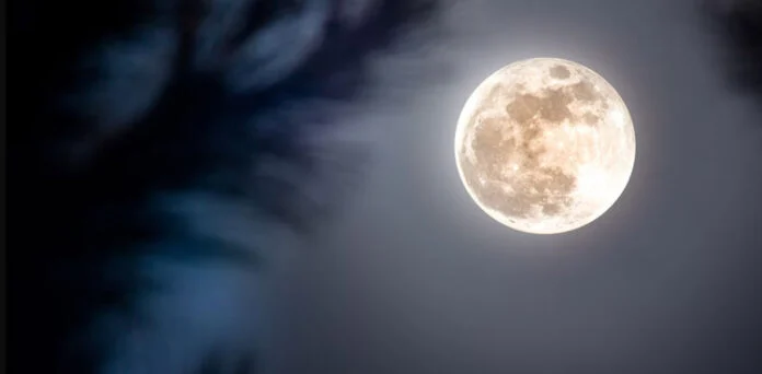 Today is the last supermoon of 2025