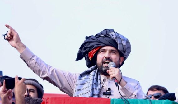 KP Chief Minister Sohail Afridi announces to go to Adiala Jail