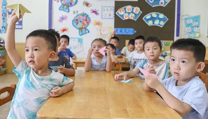 China introduces new plan to increase population