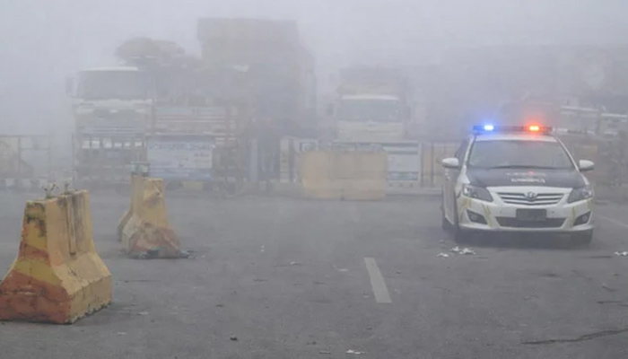 Heavy fog in the plains of the country