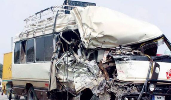 Three people were killed when a high-speed trailer overturned on a passenger van
