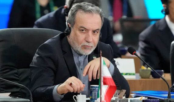 Iranian Foreign Minister denies reports of execution of protesters