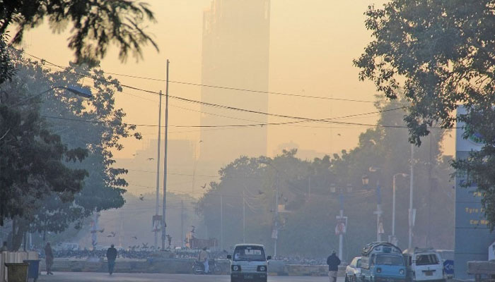 Cold and foggy in Karachi