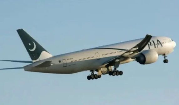 Karachi flight operations resume after 4-hour closure as fog recedes