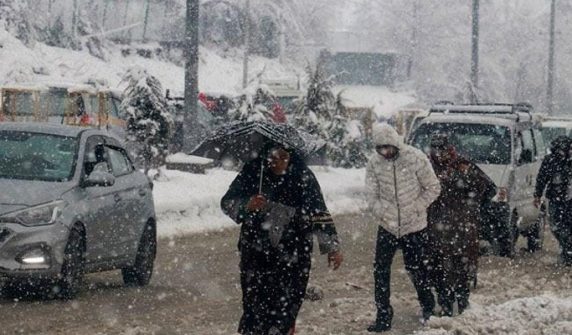 Severe cold weather forecast in Kashmir