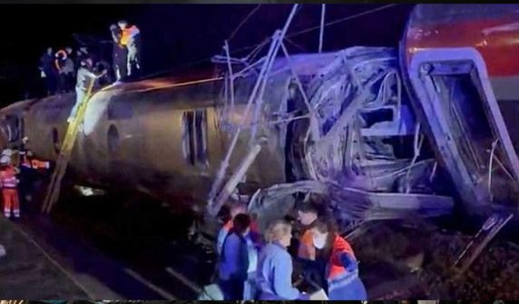 over 100 injured in train crash in Spain