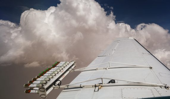 UAE plans to alleviate water shortages with artificial rainfall using AI