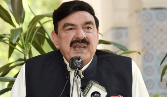 Government should try to eliminate inflation and unemployment in the country