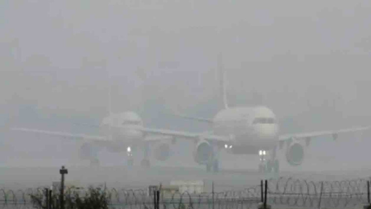 Motorways closed due to heavy fog in the country