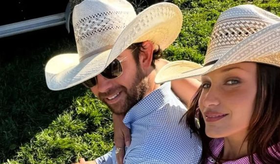 Famous American model and boyfriend split after 2 years of relationship