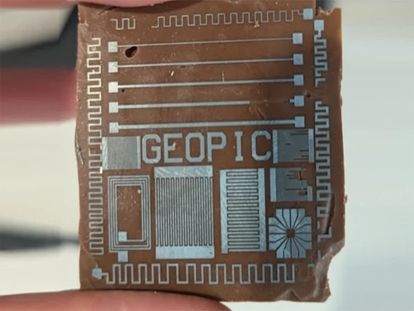 Circuit board made of 'chocolate'
