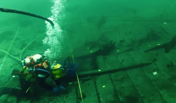 600-year-old ship discovered in the depths of the ocean